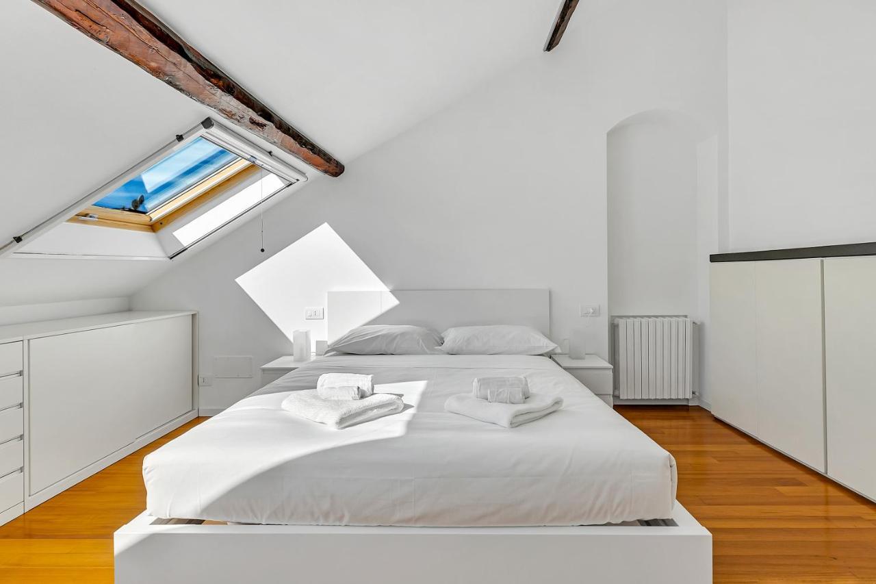 Cosmopolitan Apartment Milan Exterior photo