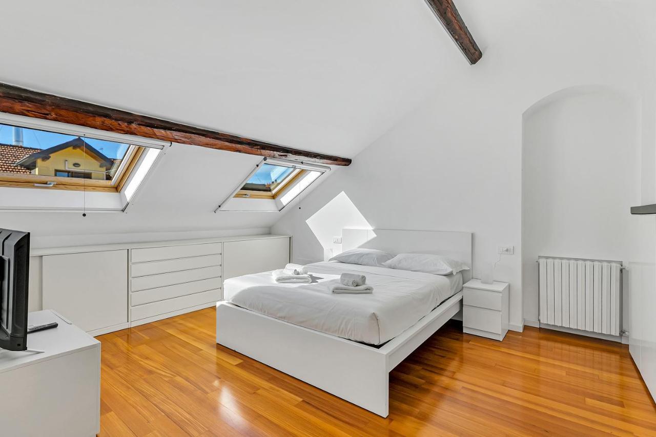 Cosmopolitan Apartment Milan Exterior photo